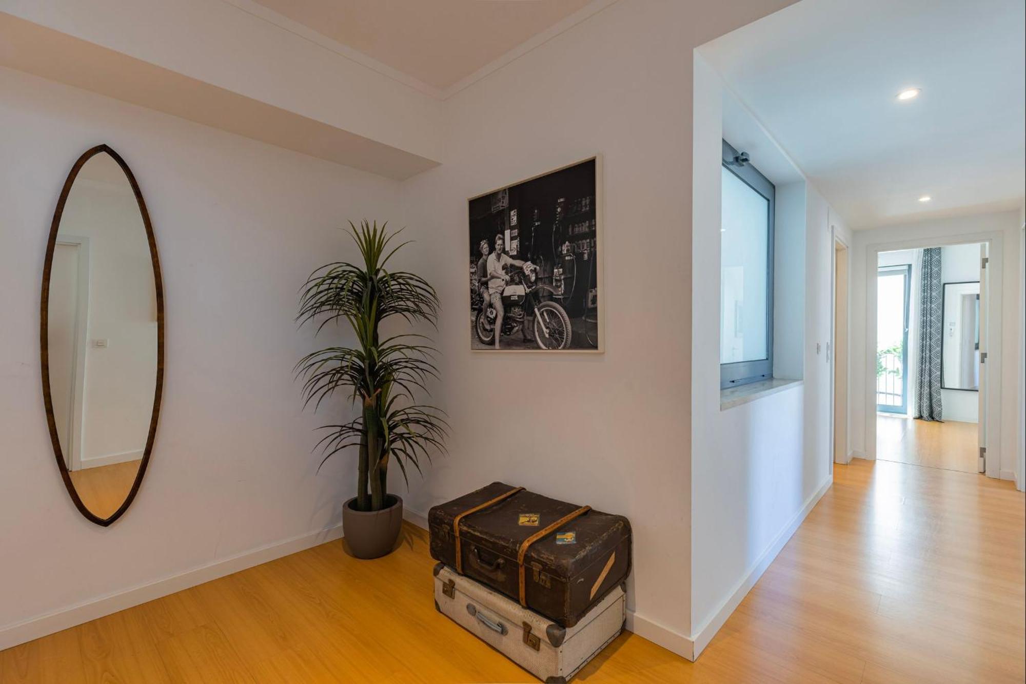 Lovelystay - Breathtaking Panorama - Luxurious Penthouse! Lisbon Exterior photo
