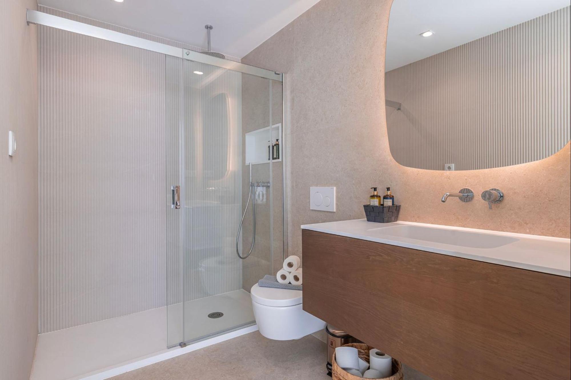 Lovelystay - Breathtaking Panorama - Luxurious Penthouse! Lisbon Exterior photo